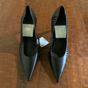 NWT Zara Size 9 Black Cut Out Pointed Toe High Heels
